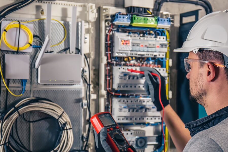 Emergency Electrician in Chatham